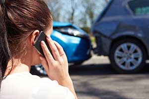 Bloomington, IL auto insurance policy holder in a car accident