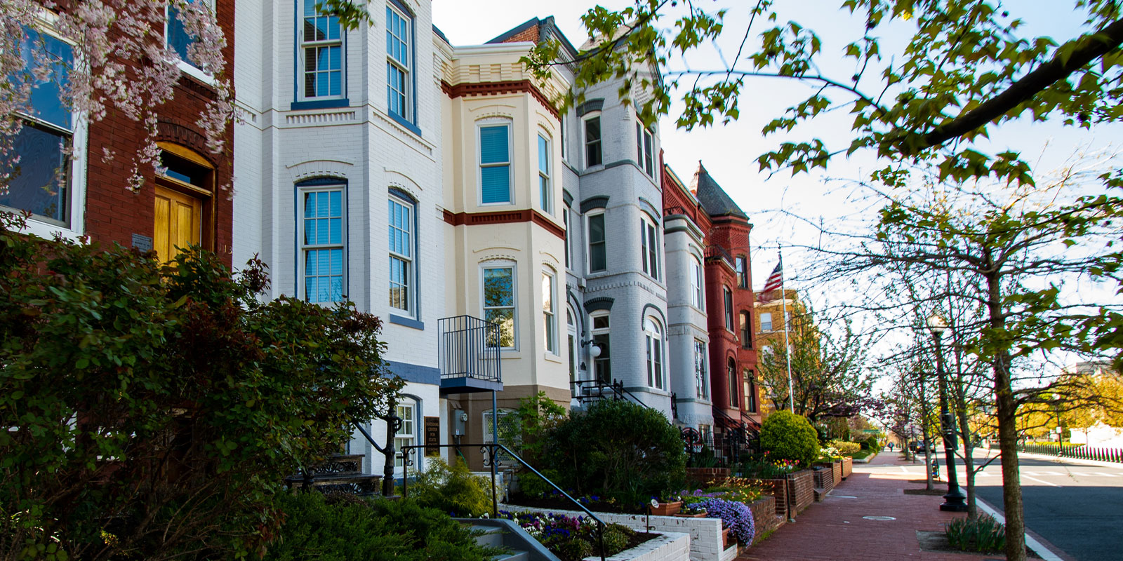 How Does HOA and Homeowners Insurance Work? Pro Insurance Group